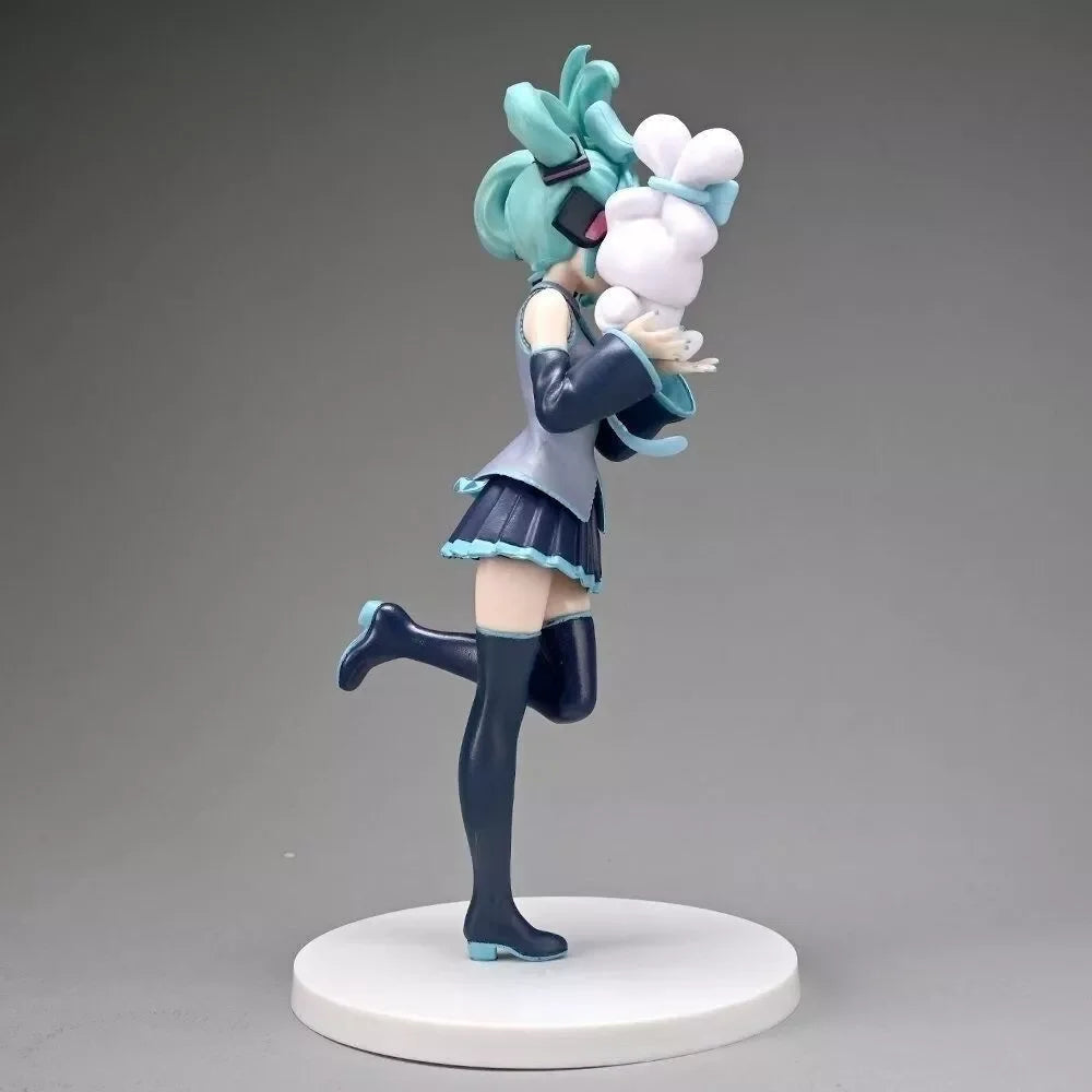 17 CM Anime Hatsune Miku X Cinnamoroll Figure Anime