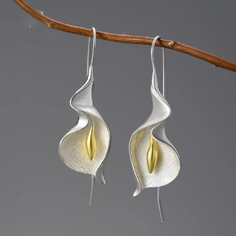 Hanal Earrings - TIA ART HOUSE