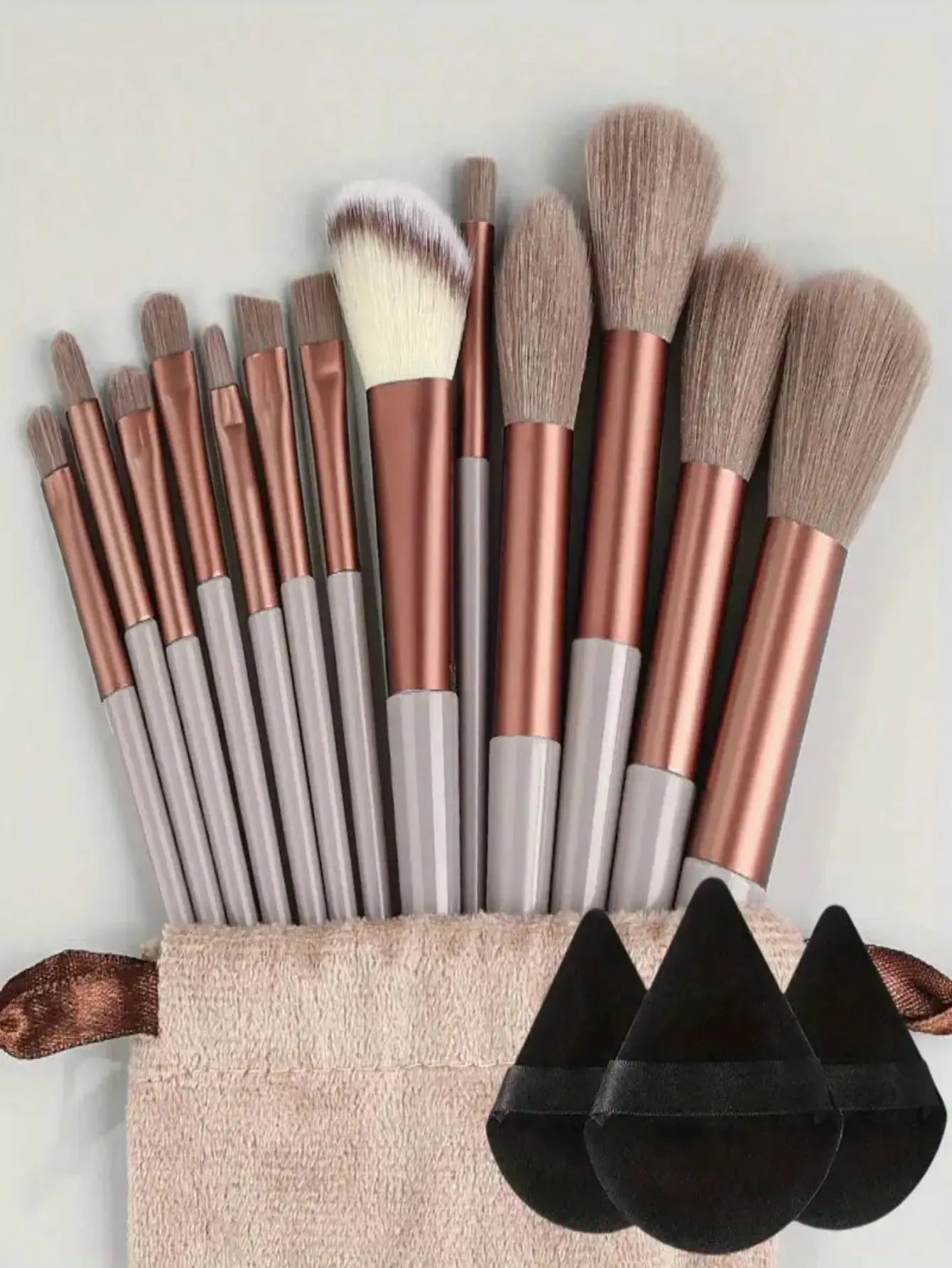 Makeup Brush Set Soft Fluffy Professiona Cosmetic Foundation Powder Eyeshadow Kabuki Blending Make Up Brush Beauty Tool Makeup