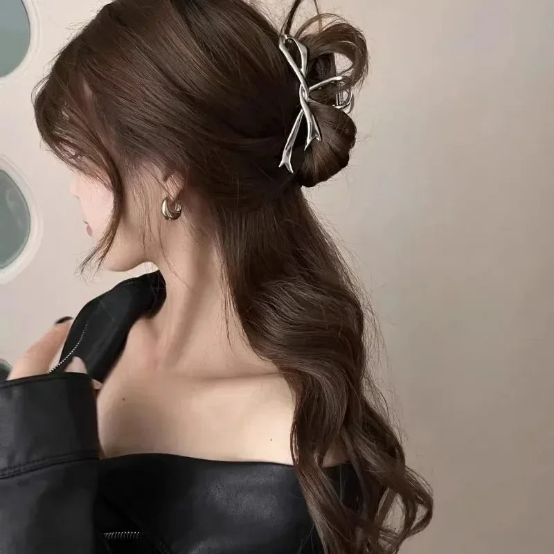 Lana Metal Bow Hair Clip - TIA ART HOUSE