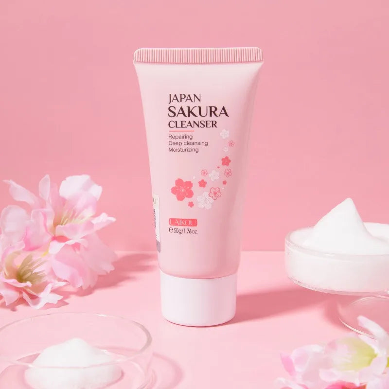 Sakura Cleanser Rich Foam Deep Clean