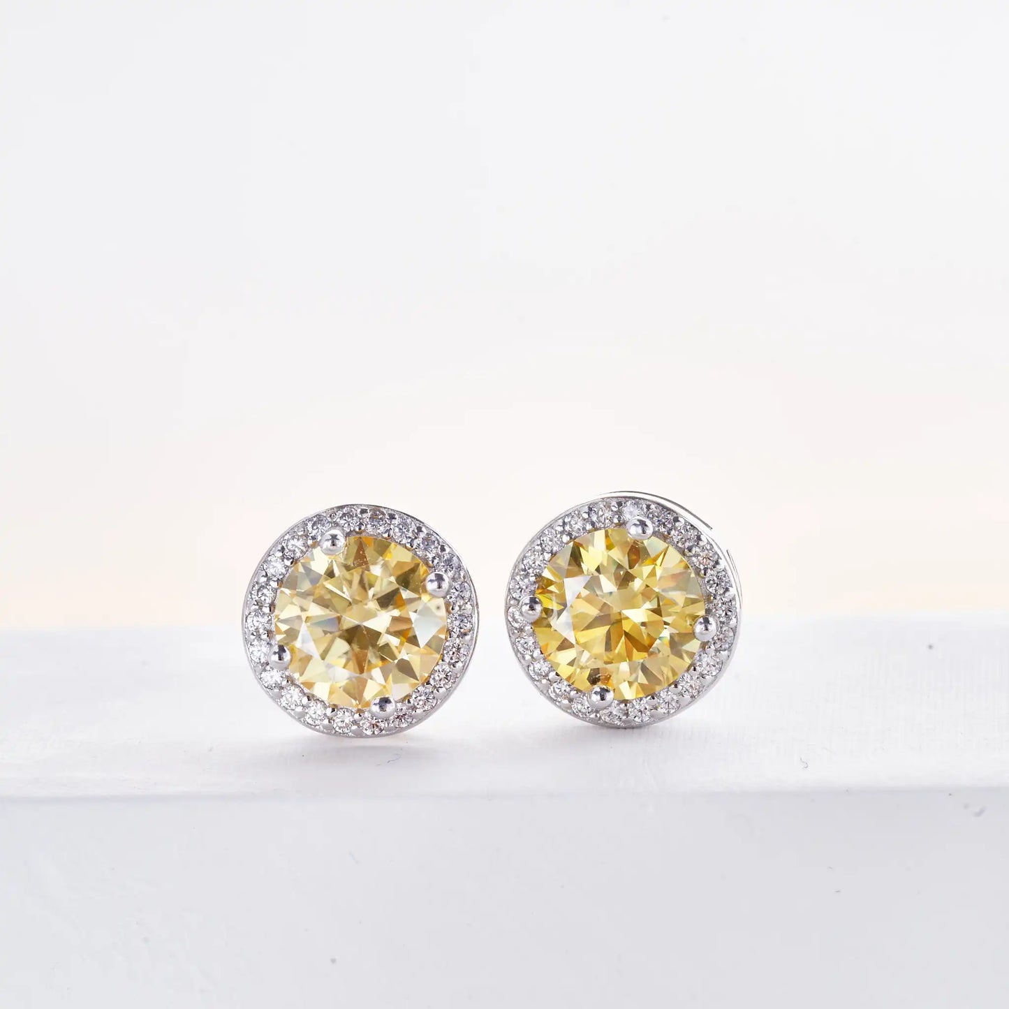 Clarice Moissanite Earrings - TIA ART HOUSE